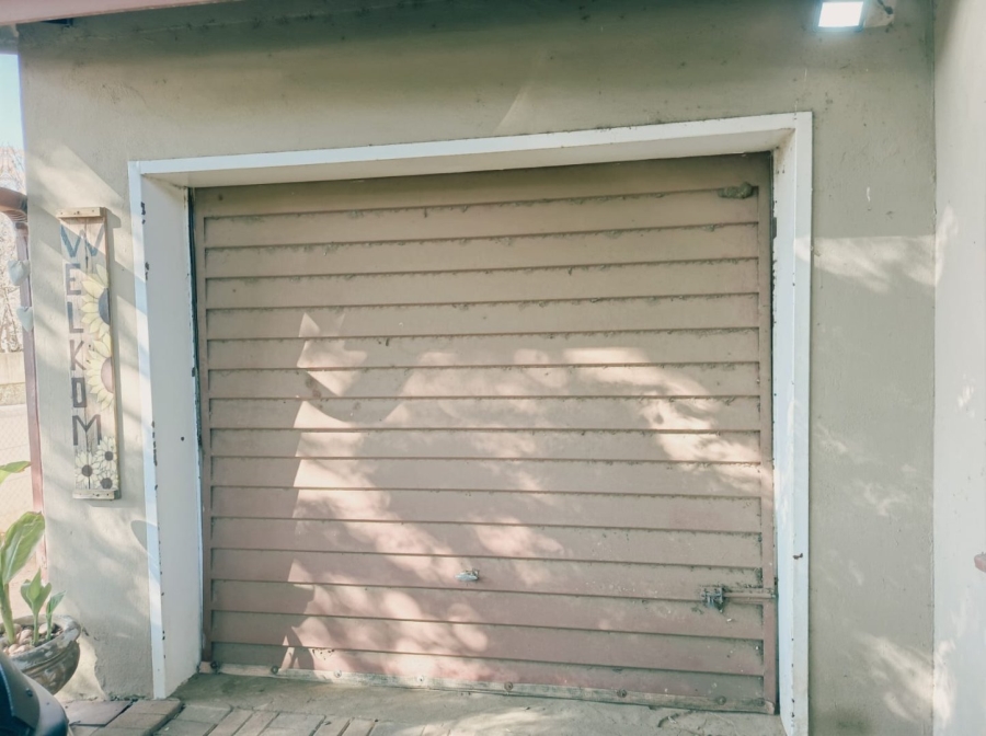 3 Bedroom Property for Sale in Leeudoringstad North West